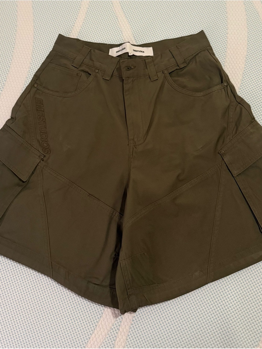 Olive Green Cargo Shorts - Men's